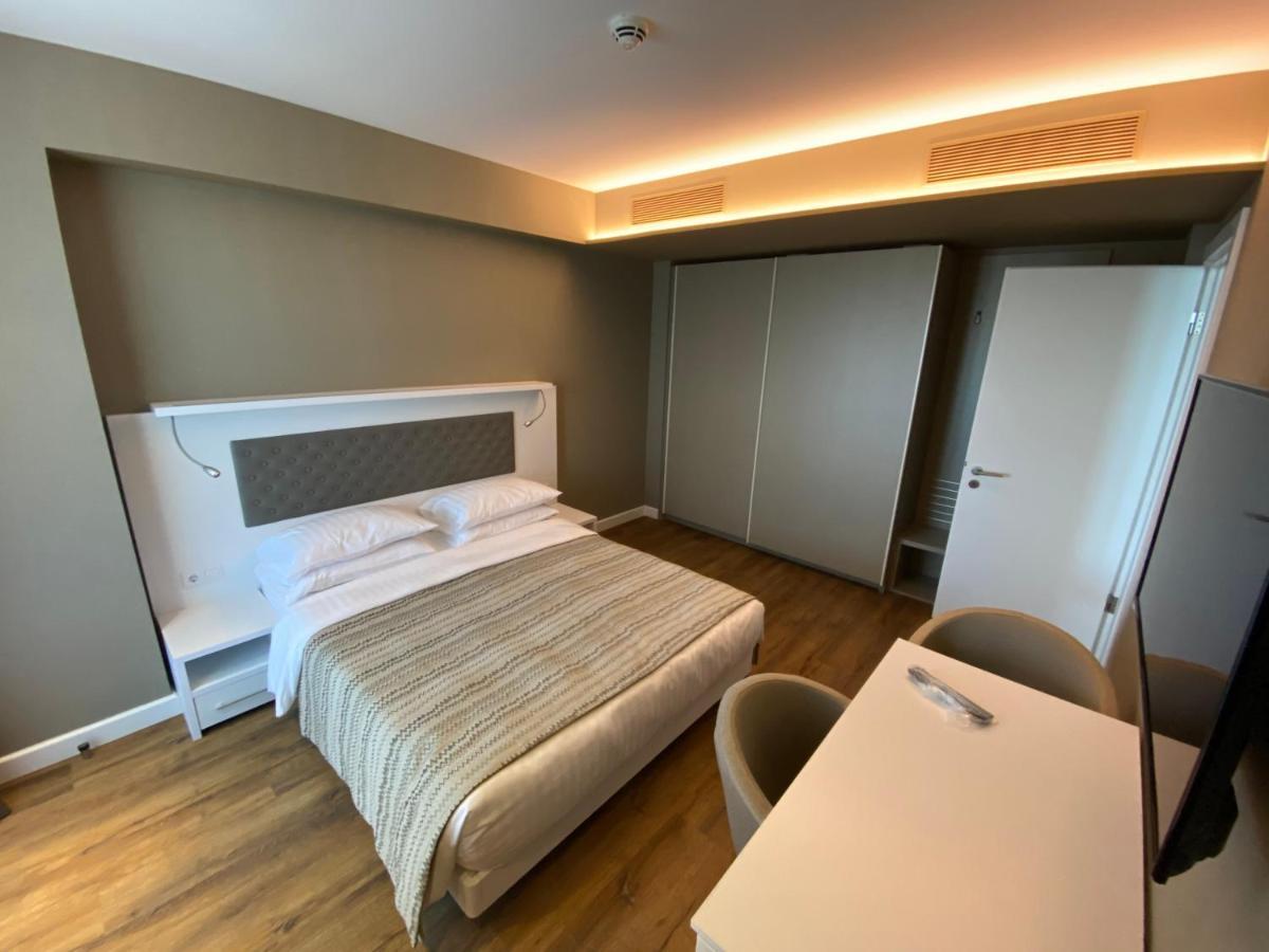 Gq Apartments On First Line Батумі Екстер'єр фото