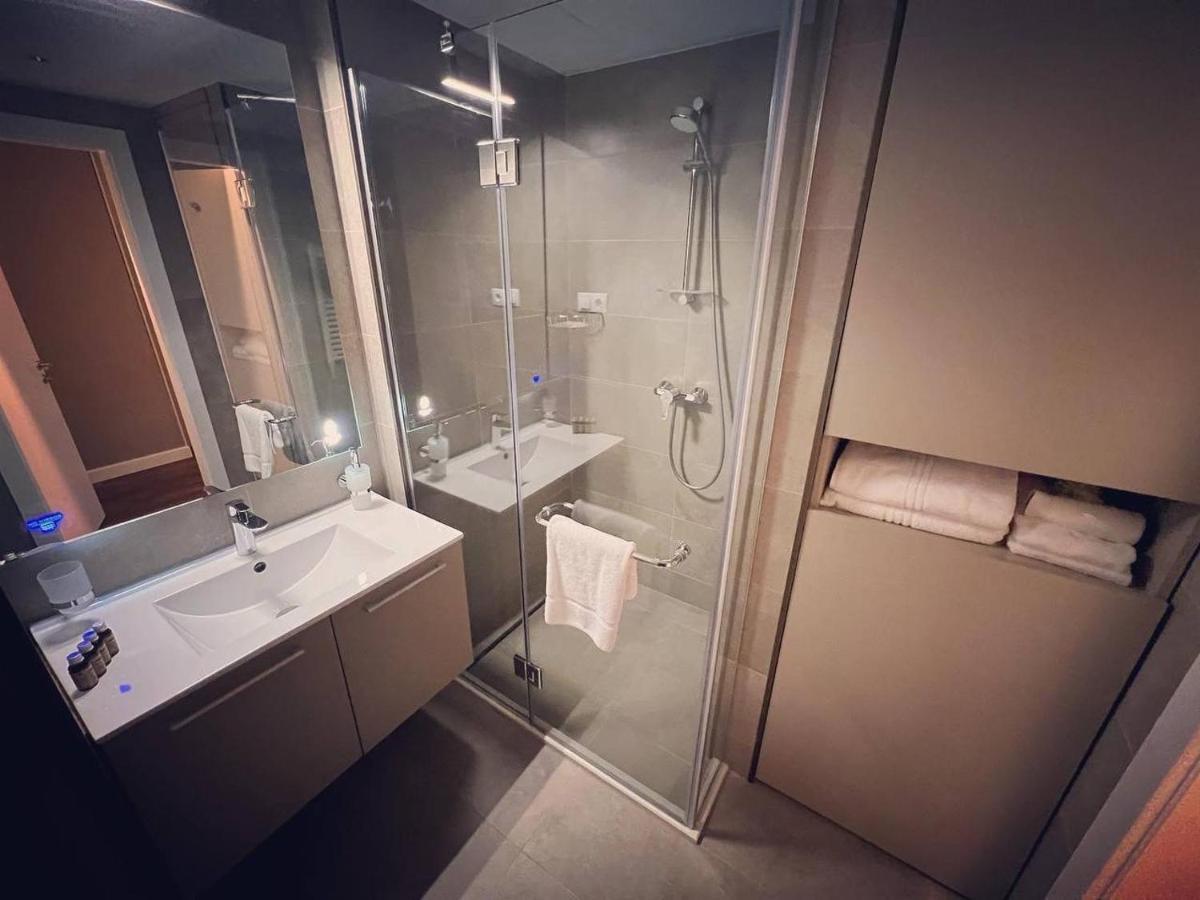 Gq Apartments On First Line Батумі Екстер'єр фото