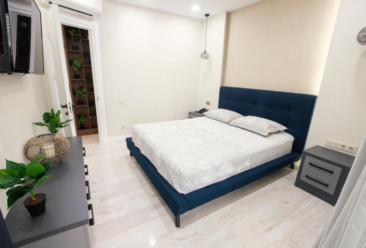 Gq Apartments On First Line Батумі Екстер'єр фото