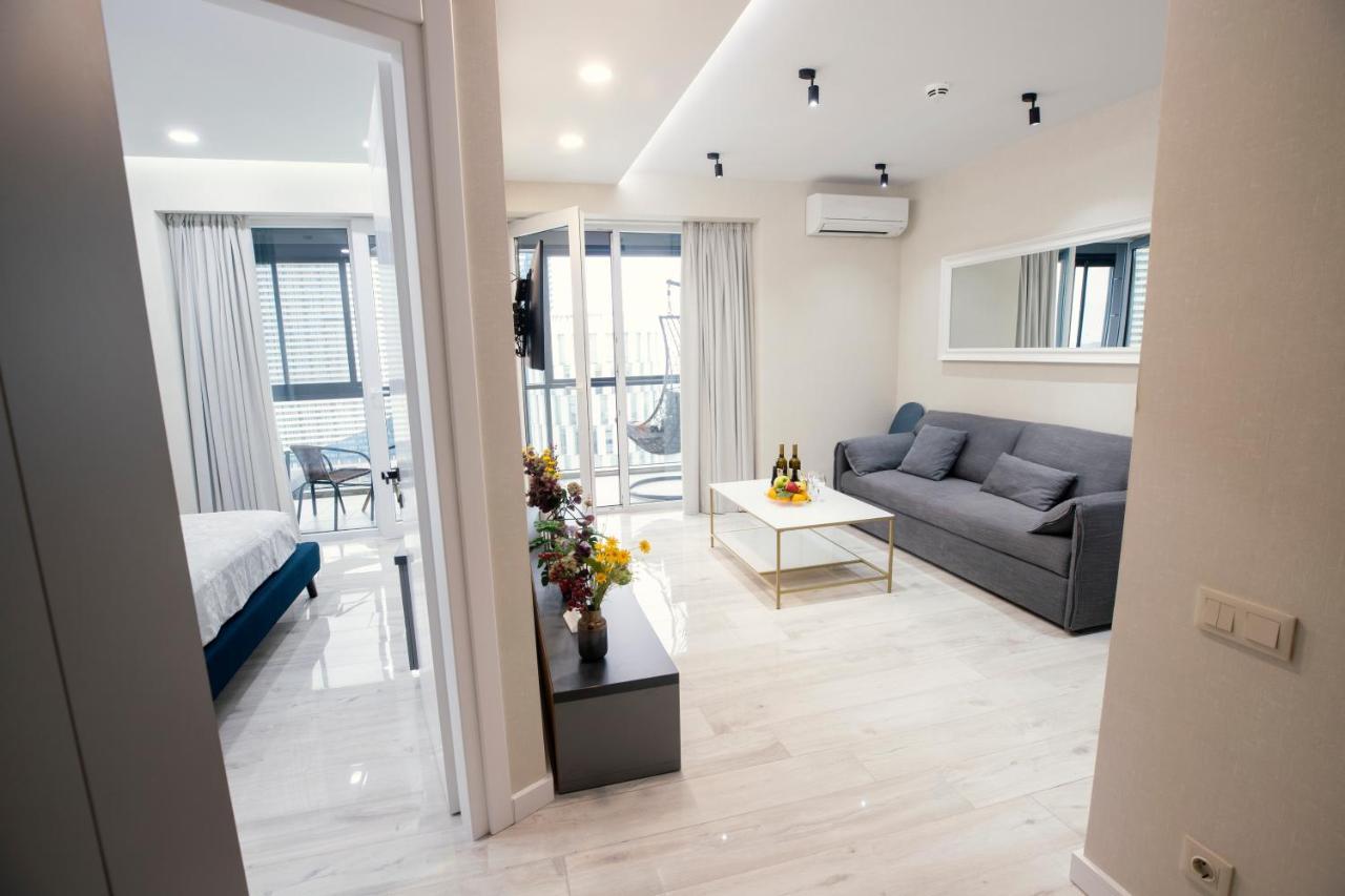 Gq Apartments On First Line Батумі Екстер'єр фото
